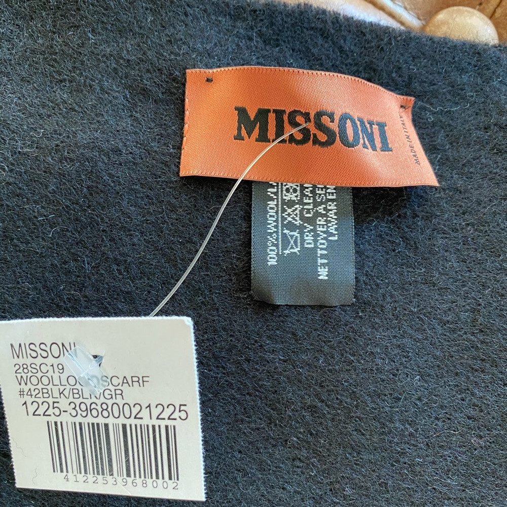 Missoni Wool Scarf - NWT - Picture 5 of 6